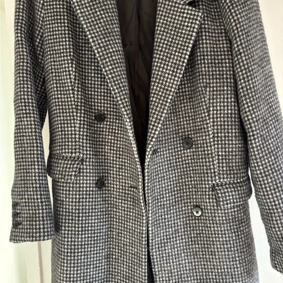 Reformation York coat - Picture 8 of 10